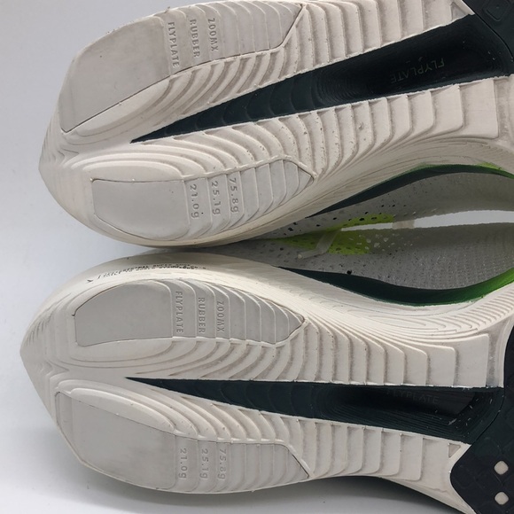 Mens Nike ZoomX Vaporfly Next% FK White/Green FZ4017-100 *Tried on * Sz 11 - Picture 10 of 12